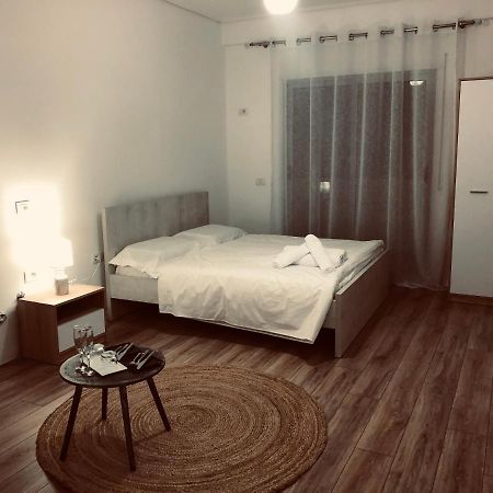 Ionian Apartments Vlore Ngoại thất bức ảnh